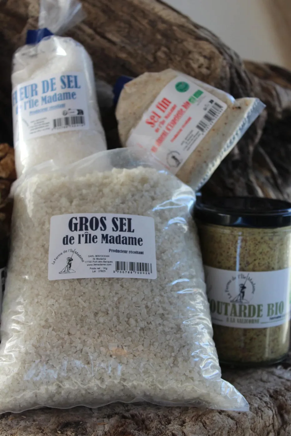 Gros sel et fleur de sel bio de l'île Madame